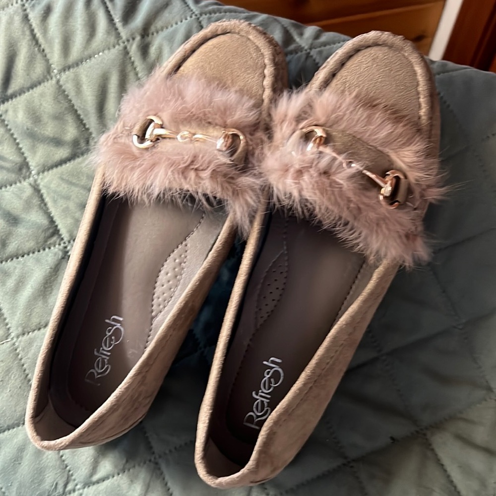 Refresh Birdie Slippers